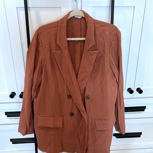 Women’s oversized blazer
